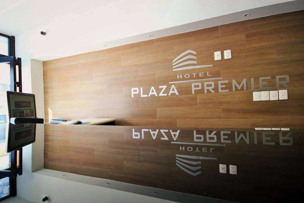 Capital O Hotel Plaza Premier Leon Ngoại thất bức ảnh