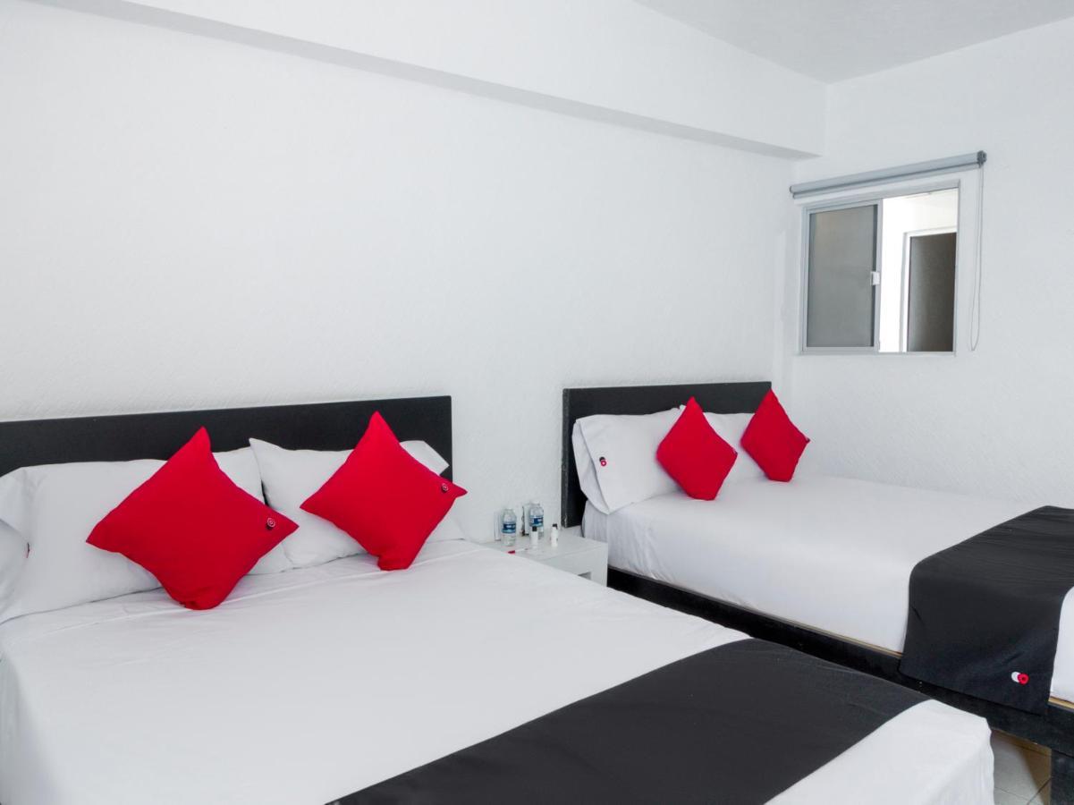 Capital O Hotel Plaza Premier Leon Ngoại thất bức ảnh